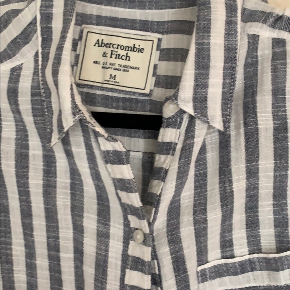 Abercrombie & Fitch Shirt - Picture 2 of 4